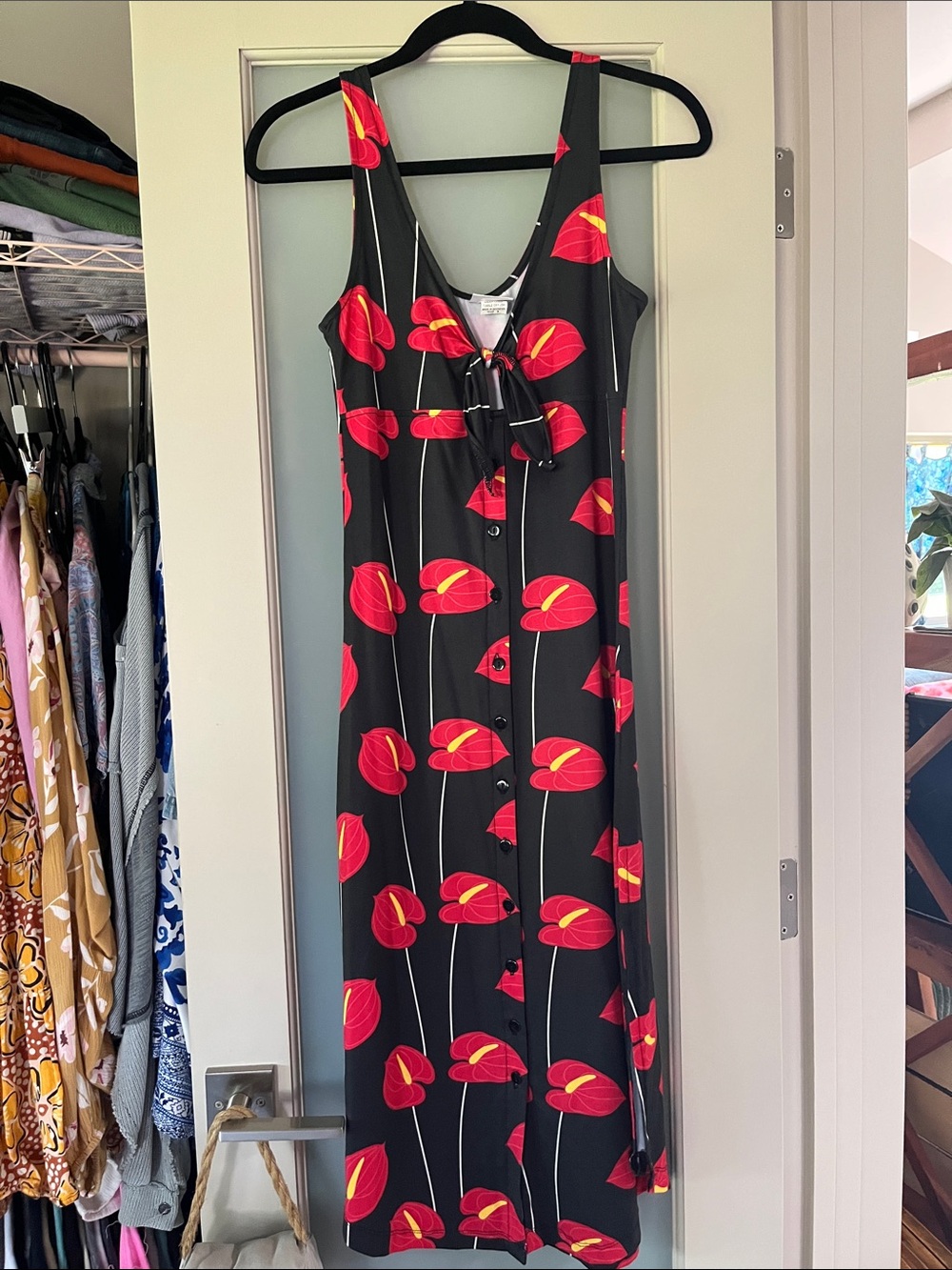 Hamakua midi Antherium button down dress, sz small- OFFERS WELCOMED!